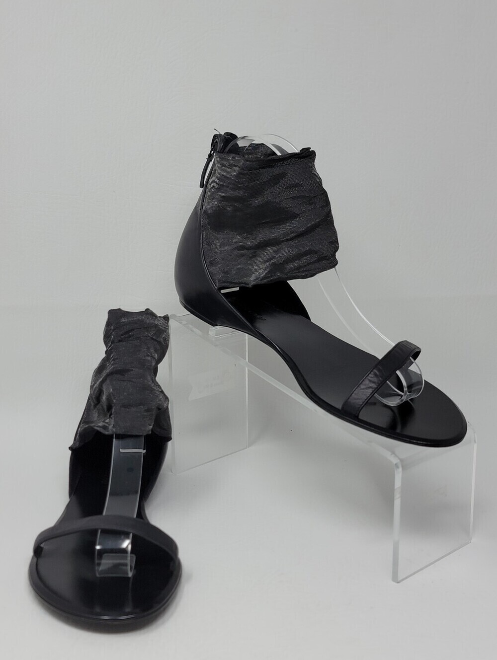 DELMAN Women's Black Sandals Leather Zipper Size 8 Pre-owned